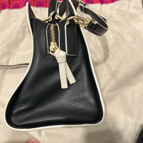 Tory Burch Bag Like New - Picture 10 of 14